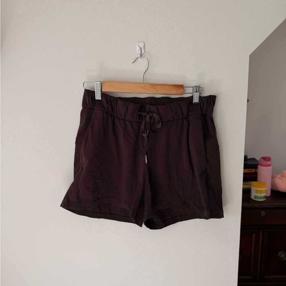Lululemon Cinchable Drawstring Shorts in eggplant color